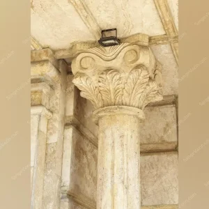Pilaster capital column